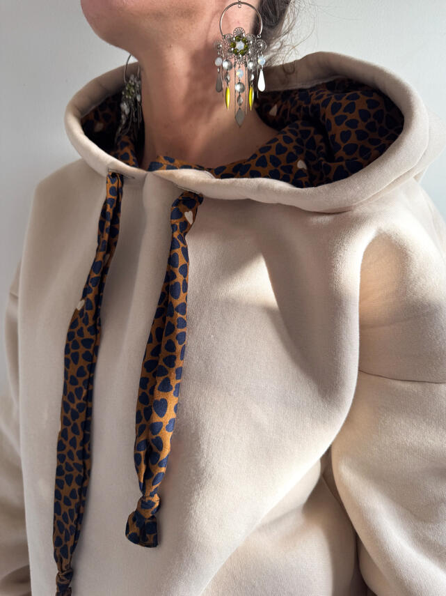 Détails Hoodie Loose Femme